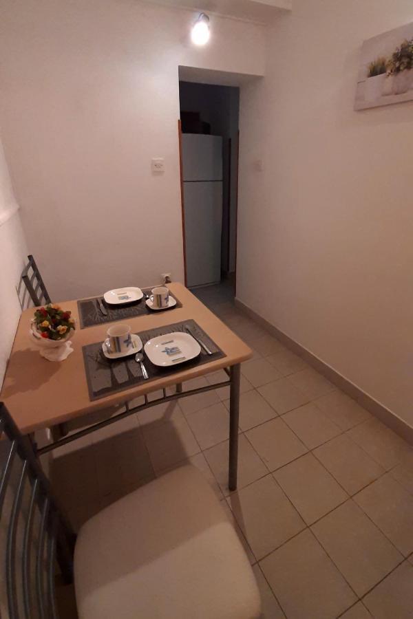 Apartments By The Sea Seget Vranjica, Trogir - 7508 Exterior photo